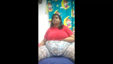 susanaeshwar online show from 04/08/26, 07:14