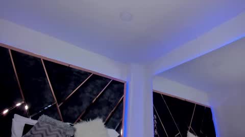 susanahenao online show from 03/05/25, 08:32