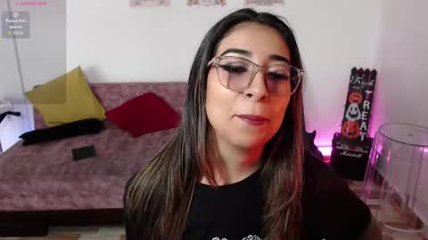 Susana hendrix    online show from 11/01/25, 06:32