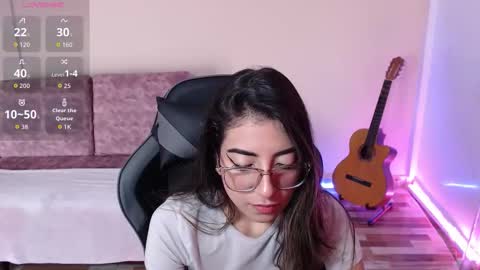 Susana hendrix    online show from 02/21/26, 06:20