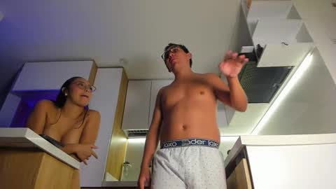 susanclarck online show from 09/27/25, 05:34