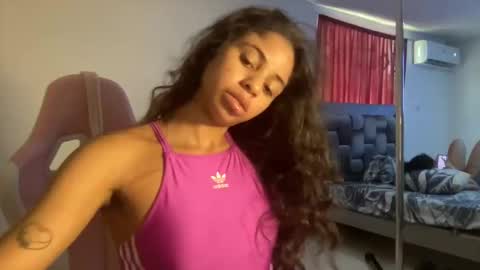 Snapshot of susandolls_ chatting on 02/01/25, 07:34 susan online show from 02/01/25, 07:34