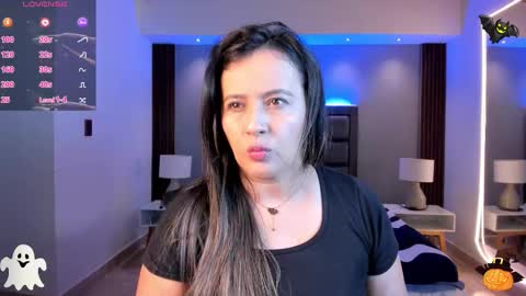 Susan  Everyday From 0530 to 1430 Col Time online show from 10/31/25, 10:49