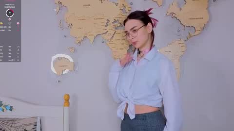 Snapshot of susannahtrojahn chatting on 02/09/26, 03:49 susannahtrojahn online show from 02/09/26, 03:49