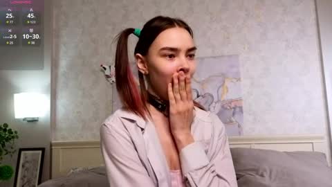 susannahtrojahn online show from 04/24/26, 03:03
