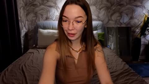 susannjohnson online show from 10/19/25, 12:44