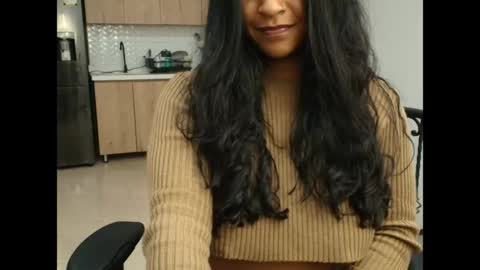 Susan Rhodes online show from 05/03/26, 10:32