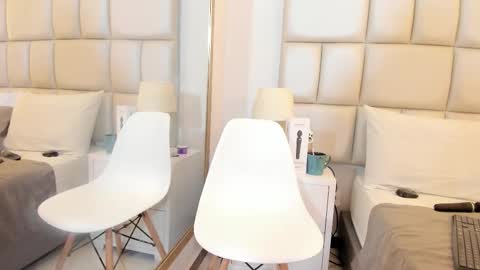 susanthomass online show from 03/06/26, 07:43