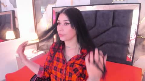 susanvilla online show from 02/17/26, 08:04