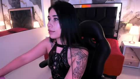 Snapshot of susanvilla chatting on 06/02/26, 08:11 susanvilla online show from 06/02/26, 08:11