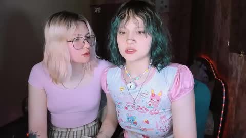 susiemilkis online show from 05/20/26, 01:01