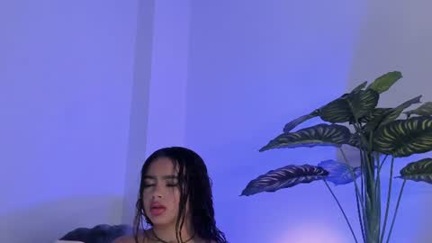 Snapshot of susimendez_ chatting on 07/09/26, 01:20 susi online show from 07/09/26, 01:20
