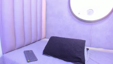 Snapshot of sussanmilf_ chatting on 03/25/26, 10:54 sussanmilf online show from 03/25/26, 10:54