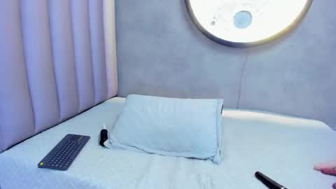Snapshot of sussanmilf_ chatting on 05/01/26, 10:53 sussanmilf online show from 05/01/26, 10:53