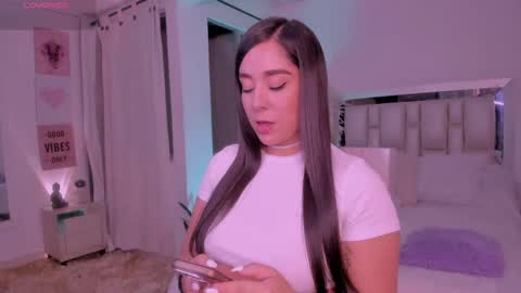 Snapshot of sussy_bell_ chatting on 04/26/26, 11:35 sussy_bell_ online show from 04/26/26, 11:35
