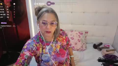 Snapshot of sussy_perez_ chatting on 04/11/26, 08:35 Sussy online show from 04/11/26, 08:35