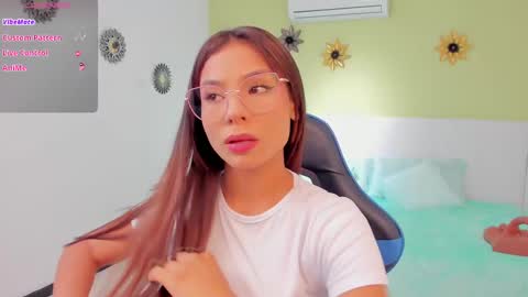 sussy_sweet4u online show from 01/31/25, 09:37