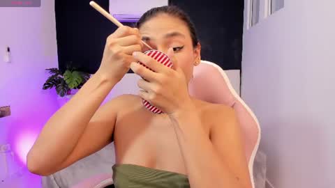 sussy_sweet4u online show from 06/26/26, 11:03