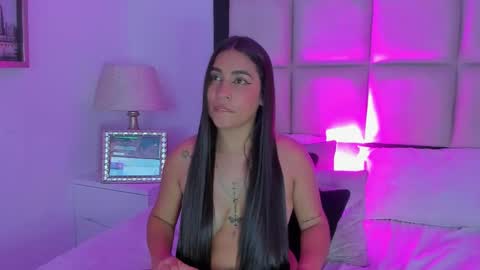 sussyfoxx_ online show from 03/21/26, 08:19