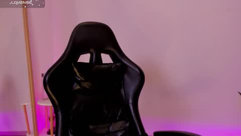 Sussy online show from 09/11/25, 08:42