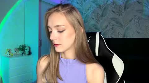 Jessica online show from 10/30/25, 05:24