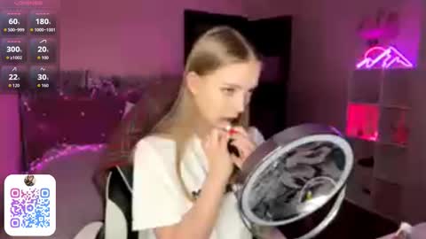 Snapshot of susyschuerholz chatting on 02/04/26, 07:09 Jessica online show from 02/04/26, 07:09