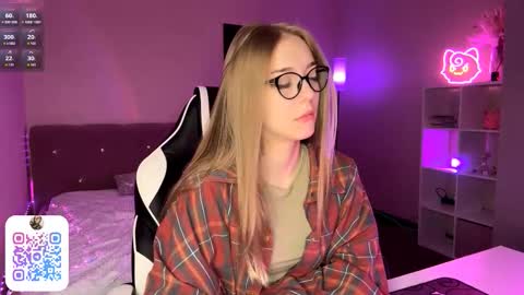 Snapshot of susyschuerholz chatting on 02/18/26, 07:21 Jessica online show from 02/18/26, 07:21