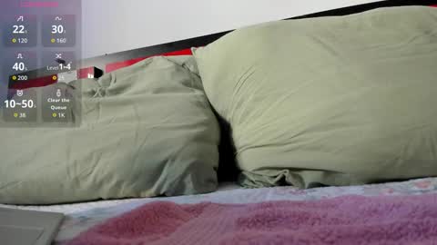 Snapshot of suuzykissuxoxo chatting on 03/11/26, 06:19 suuzykissuxoxo online show from 03/11/26, 06:19