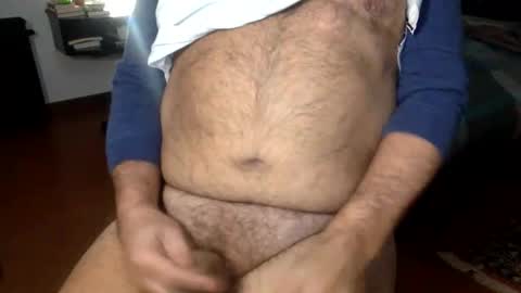 Snapshot of suxgiu chatting on 02/01/26, 10:08 DownSoul online show from 02/01/26, 10:08