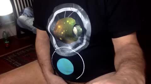 Snapshot of suxgiu chatting on 03/01/26, 04:58 DownSoul online show from 03/01/26, 04:58