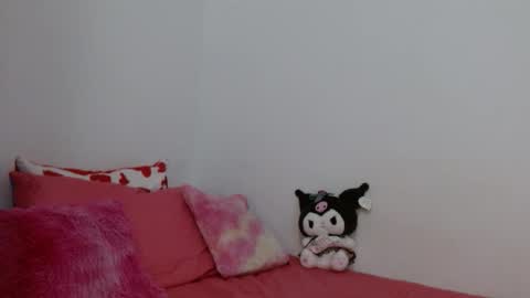 suzan_30 online show from 11/06/25, 08:10