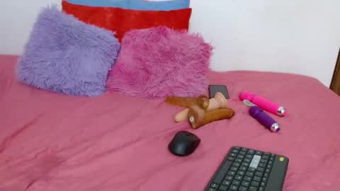 suzan_30 online show from 11/27/25, 08:44