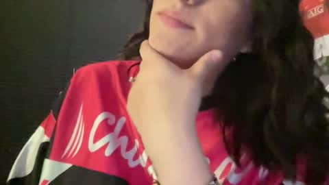 Snapshot of suzyishellawet chatting on 02/03/26, 06:40 Suzy online show from 02/03/26, 06:40