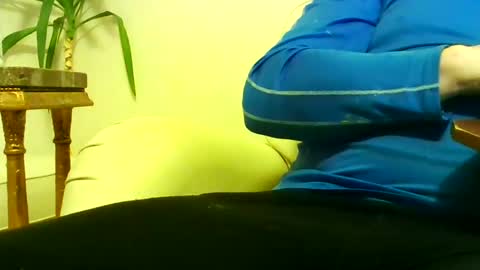 Snapshot of sven_eber chatting on 01/06/25, 08:50 Peter online show from 01/06/25, 08:50