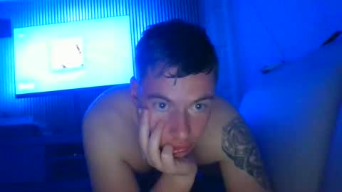 Snapshot of sventwik23 chatting on 04/12/26, 01:43 sventwik23 online show from 04/12/26, 01:43