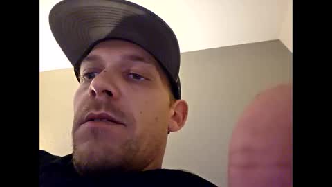 swamprat1991 online show from 05/20/26, 03:56