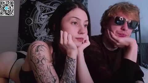 Snapshot of sweathome chatting on 10/01/25, 12:22 sweaties3 online show from 10/01/25, 12:22