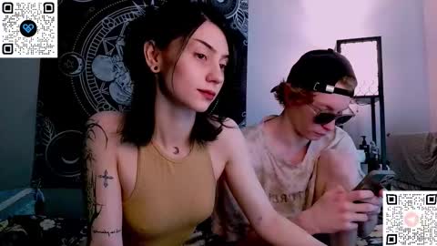 Snapshot of sweathome chatting on 11/02/25, 10:06 sweaties3 online show from 11/02/25, 10:06