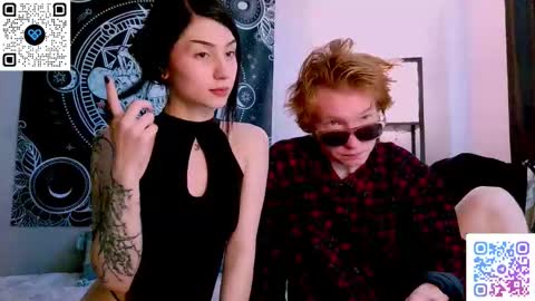 Snapshot of sweathome chatting on 11/21/25, 09:08 sweaties3 online show from 11/21/25, 09:08