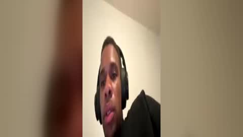 ILuvBoobiesFr online show from 06/18/26, 04:02