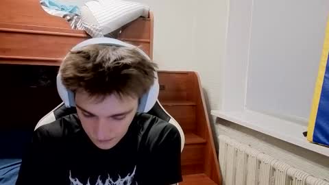 sweeetyangeel online show from 10/24/25, 04:58