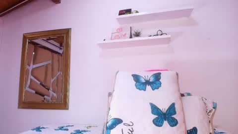 Debora  online show from 09/12/25, 11:54