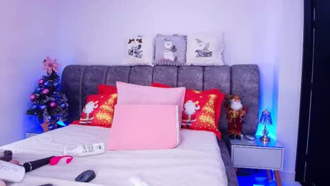 Debora  online show from 12/05/25, 11:52