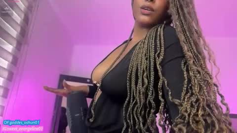 Snapshot of sweer_oshun chatting on 12/20/25, 03:08 Evangeline online show from 12/20/25, 03:08