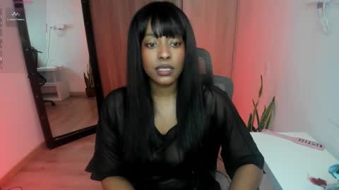 Snapshot of sweer_oshun chatting on 02/14/26, 05:53 Evangeline online show from 02/14/26, 05:53