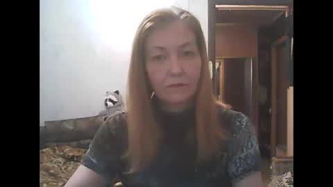 Snapshot of sweet4blonde67 chatting on 11/13/25, 10:03 sweet4blonde67 online show from 11/13/25, 10:03