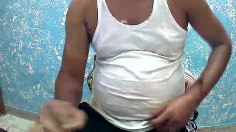 Snapshot of sweet4dream25 chatting on 11/05/25, 09:48 sweet4dream25 online show from 11/05/25, 09:48