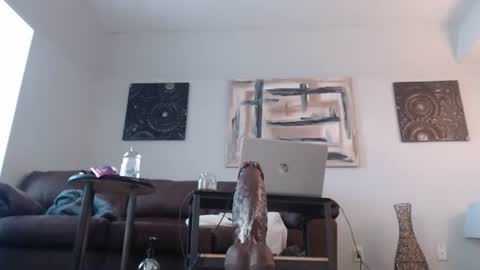 Snapshot of sweet4juicy chatting on 06/06/26, 12:32 sweet4juicy online show from 06/06/26, 12:32