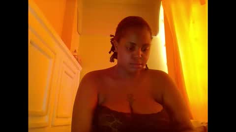 Snapshot of sweet52537 chatting on 11/01/25, 11:12 sweet52537 online show from 11/01/25, 11:12