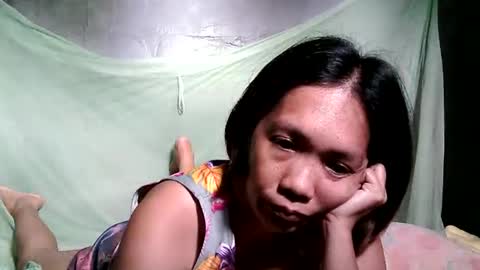 Snapshot of sweet818957 chatting on 10/25/25, 02:30 sweet818957 online show from 10/25/25, 02:30